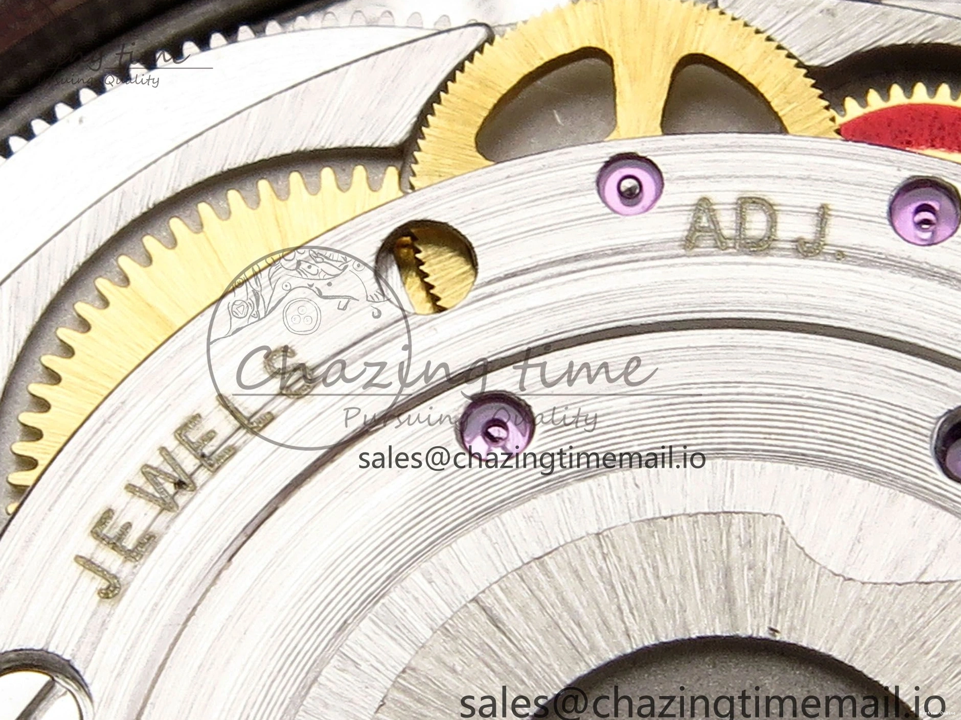 1220 Vibrant DateJust 41 126333 EWEF Best Edition YG Stick Dial on SS YG Jubilee Bracelet A 990